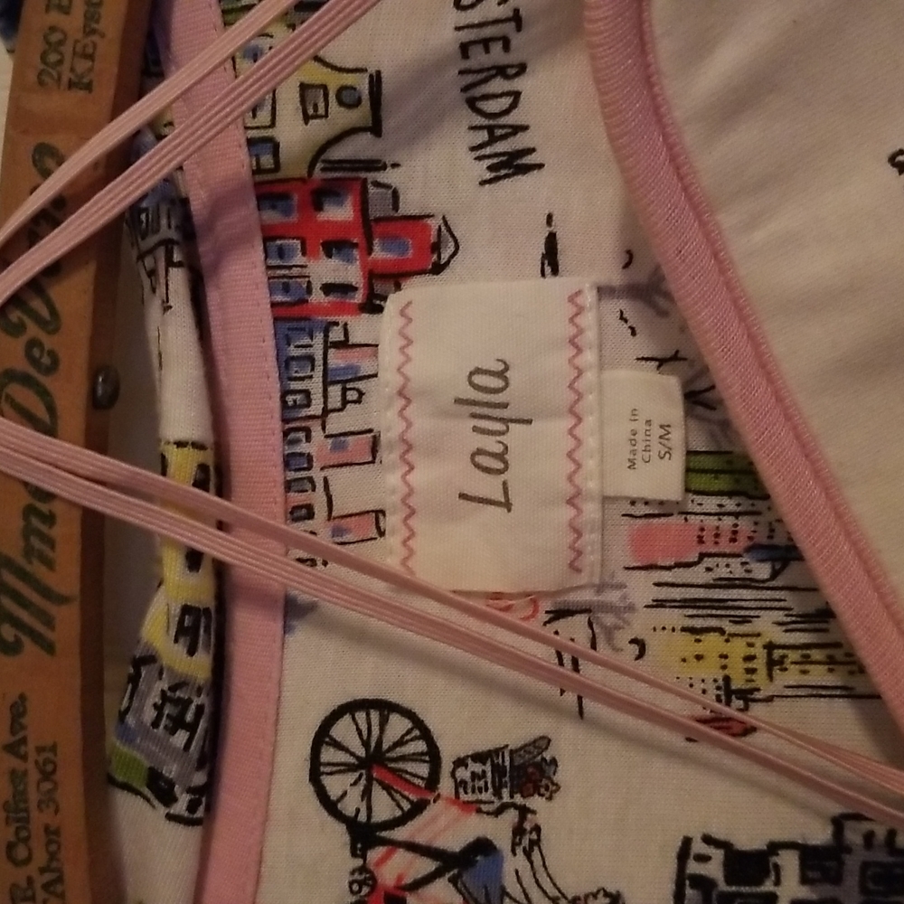 Layla Robe & Eye Mask - Picture 3 of 8